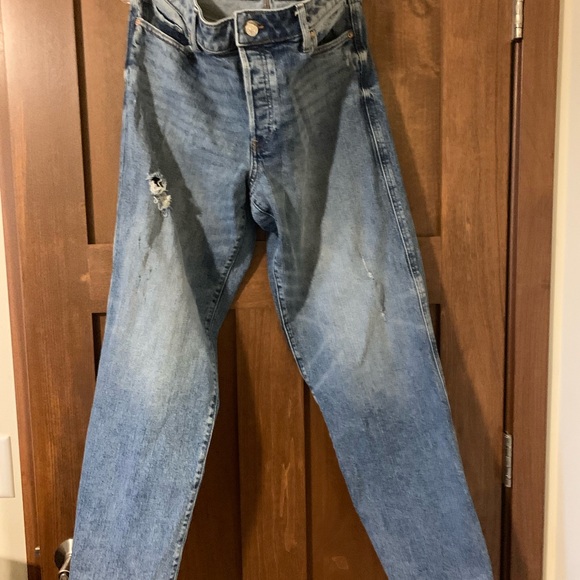 Express Jeans Relaxed straight. Size 10R - Picture 5 of 6